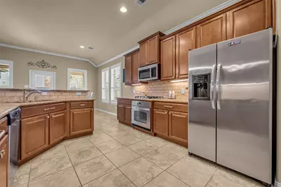 20722 Oakhurst Creek, Porter, TX 77365 - Photo 10