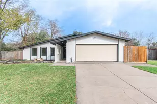 15411 Sierra Valle Dr, Houston, TX 77083 - Photo 2