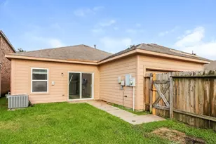 8119 Almera Falls Dr, Cypress, TX 77433 - Photo 16