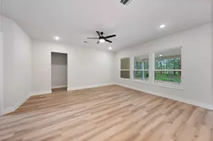 11143 White Rock Rd, Conroe, TX 77306 - Photo 14