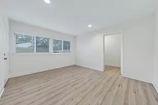 1707 W 43rd St, Houston, TX 77018 - Photo 16