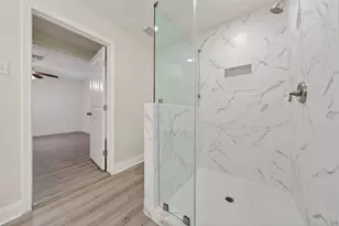 1707 W 43rd St, Houston, TX 77018 - Photo 24