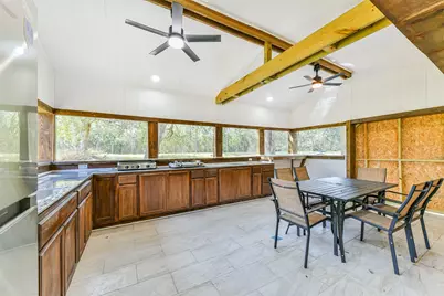 9101 Lazy Lane, Hitchcock, TX 77563 - Photo 16