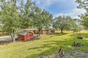 9101 Lazy Ln, Hitchcock, TX 77563 - Photo 18