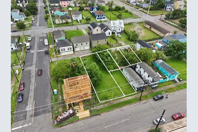 3909 Winnie Street, Galveston, TX 77550 - Photo 2