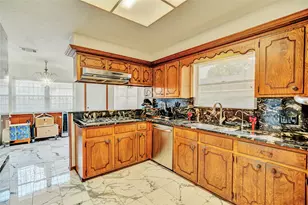 4519 Sao Paulo St, Pasadena, TX 77504 - Photo 6