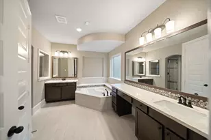 9602 Lauren Briar Ln, Humble, TX 77396 - Photo 12