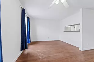 14333 Memorial Dr, Houston, TX 77079 - Photo 8