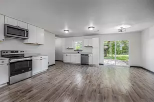2915 Ave O, Nederland, TX 77627 - Photo 12