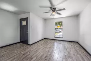 2915 Ave O, Nederland, TX 77627 - Photo 14