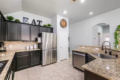 2019 Knoll Oak Lane, Richmond, TX 77469 - Photo 8
