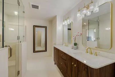 [Address not provided], Houston, TX 77056 - Photo 24