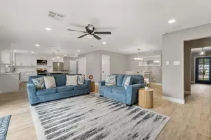 5719 Capello Dr, Houston, TX 77035 - Photo 16