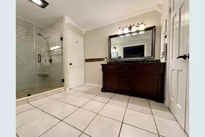 300 Bayou Drive, Beaumont, TX 77705 - Photo 8