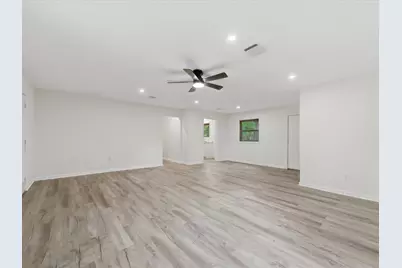 725 Lafayette Street, Hempstead, TX 77445 - Photo 6