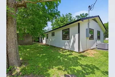 725 Lafayette Street, Hempstead, TX 77445 - Photo 18