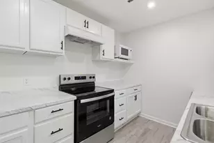 725 Lafayette St, Hempstead, TX 77445 - Photo 10
