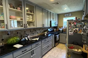 13831 Aspen Hollow Ln, Houston, TX 77082 - Photo 6