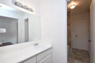 10018 Knoboak Dr, Houston, TX 77080 - Photo 22