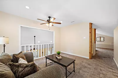 401 Lazy River Lane, Mont Belvieu, TX 77523 - Photo 18