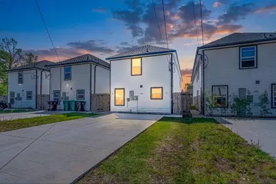 8124 Sterlingshire Street #A and B, Houston, TX 77078 - Photo 1