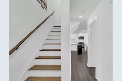 8124 Sterlingshire Street #A and B, Houston, TX 77078 - Photo 14