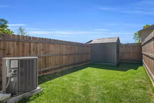 8124 Sterlingshire St, Houston, TX 77078 - Photo 22