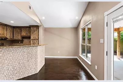 7519 Silent Wood Lane, Houston, TX 77086 - Photo 6