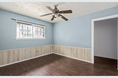 7519 Silent Wood Lane, Houston, TX 77086 - Photo 10