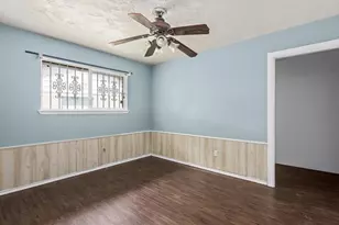 7519 Silent Wood Ln, Houston, TX 77086 - Photo 10