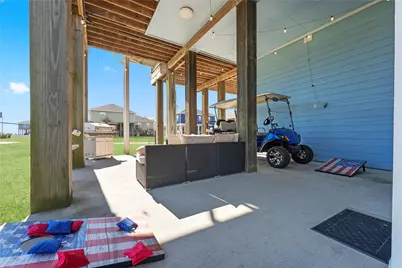 2423 Sandpiper, Crystal Beach, TX 77650 - Photo 18