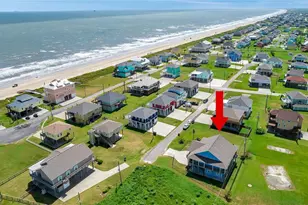2423 Sandpiper, Crystal Beach, TX 77650 - Photo 2