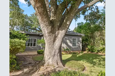 2404 Marguerite Street, Bay City, TX 77414 - Photo 36