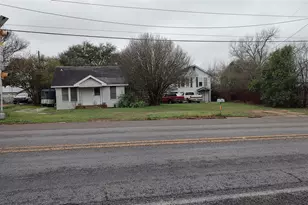 1703 N Park Street N, Brenham, TX 77833 - Photo 6