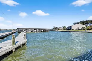 209 Lakeview Terrace, Conroe, TX 77356 - Photo 4