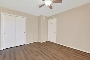 209 Lakeview Terrace, Conroe, TX 77356 - Photo 10