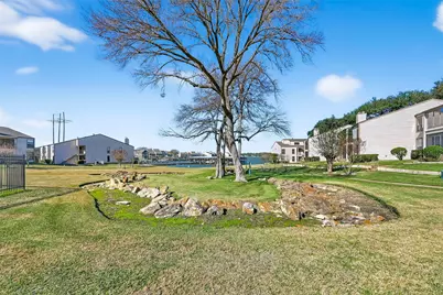 209 Lakeview Terrace #D, Conroe, TX 77356 - Photo 32