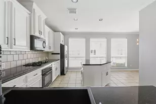 1314 W Webster St, Houston, TX 77019 - Photo 32