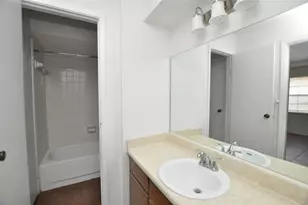 5511 Cripple Brook Ct, Houston, TX 77017 - Photo 18