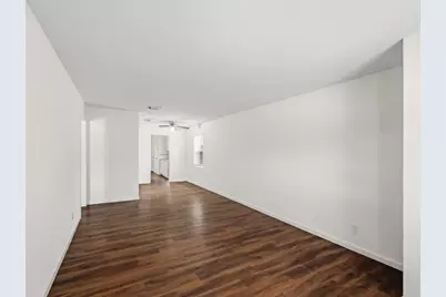 7303 Housman #B, Houston, TX 77055 - Photo 4