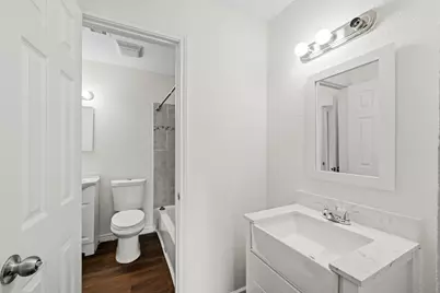 7303 Housman #B, Houston, TX 77055 - Photo 16