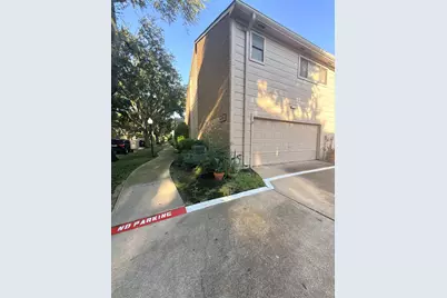 13902 Hollowgreen Drive #27, Houston, TX 77082 - Photo 2