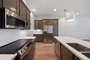 2309 Silva Park Ln, Houston, TX 77091 - Photo 10