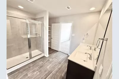 13009 Leisure Cove Drive, Texas City, TX 77568 - Photo 16