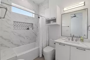 4303 Dorothy St, Bellaire, TX 77401 - Photo 44