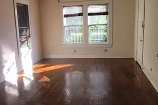 1540 Hawthorne St, Houston, TX 77006 - Photo 2