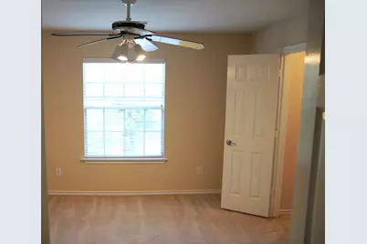 142 N Camellia Grove Circle, The Woodlands, TX 77382 - Photo 16