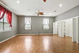 35 Susan Dr, Cleveland, TX 77327 - Photo 10