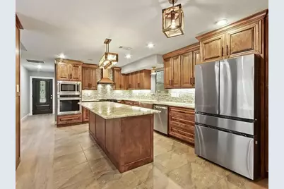 35 Susan Drive, Cleveland, TX 77327 - Photo 8