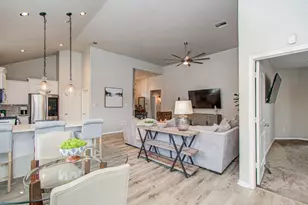 21379 Village Crossing Ln, Porter, TX 77365 - Photo 6